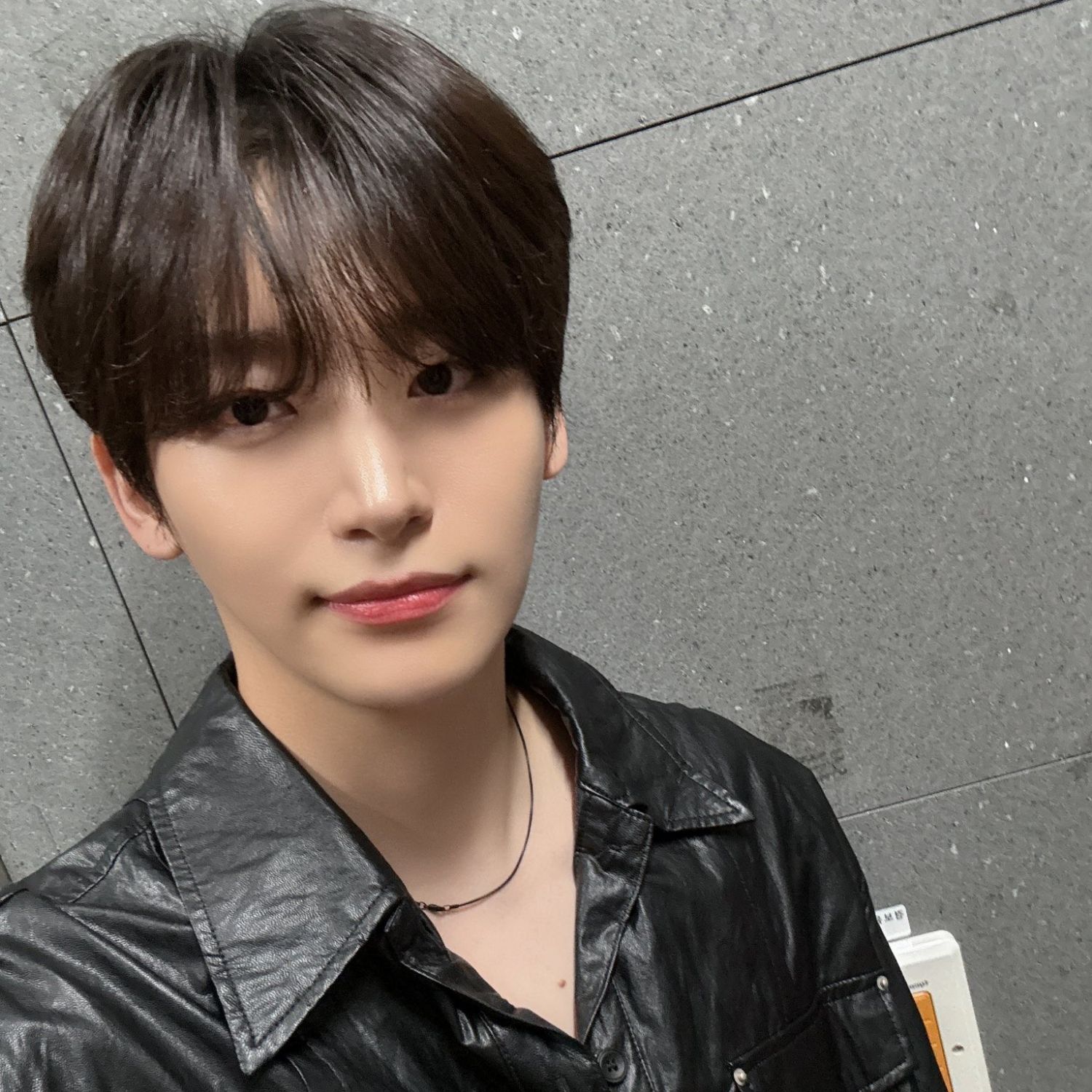 A moment captured by Jungmo (CRAVITY)'s fan