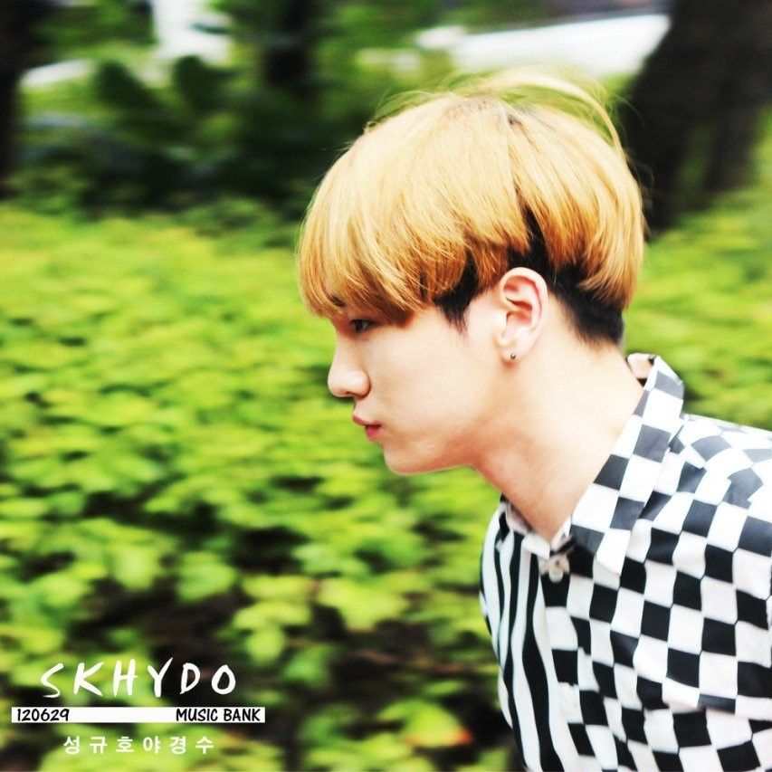 Behind-the-scenes cut of Key (SHINee)