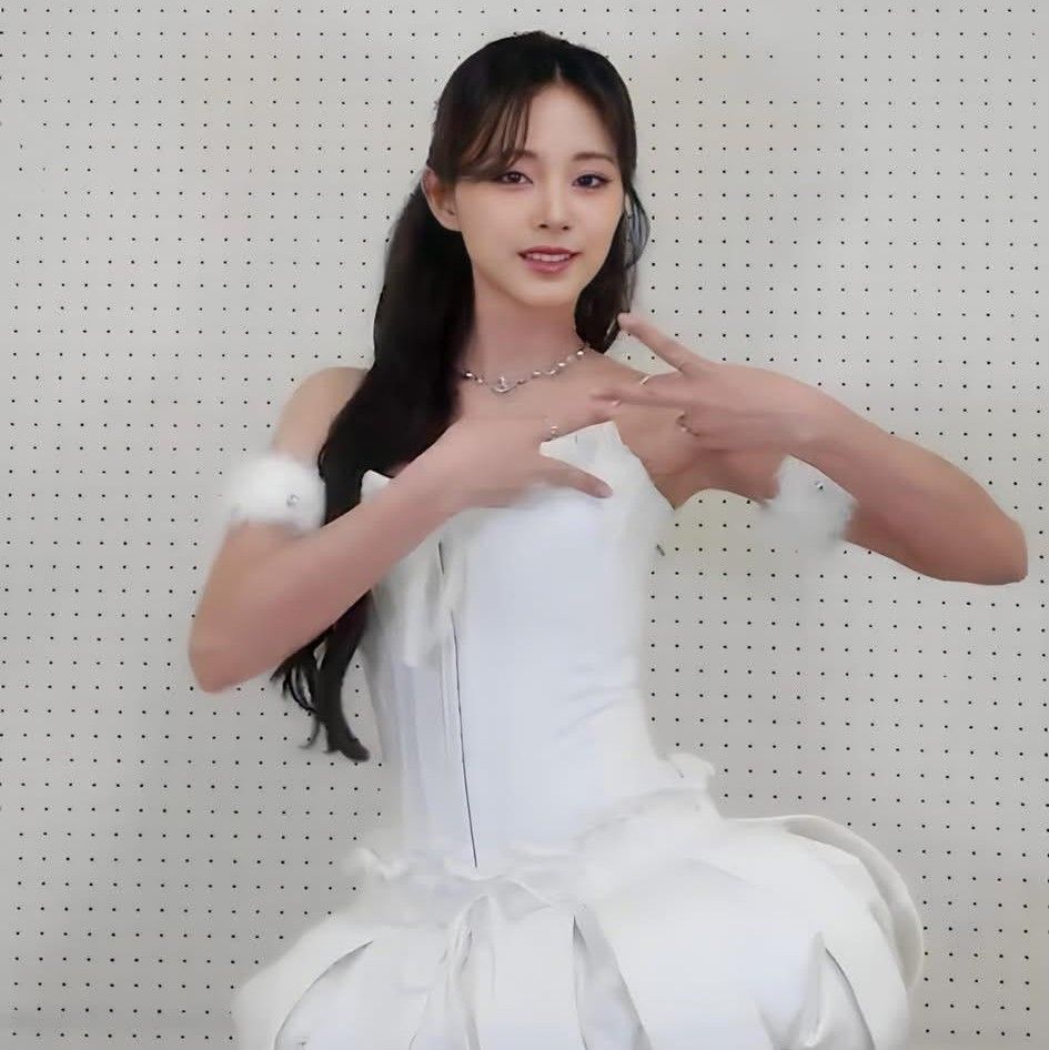 쯔위 (TWICE)의 최신 사진