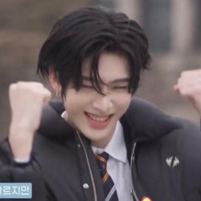 리키 (제로베이스원) 최근 활동샷