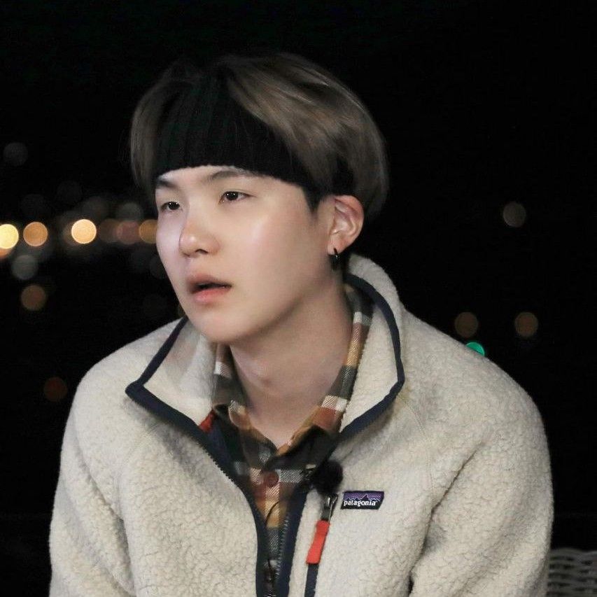 Latest photo of SUGA (BTS)