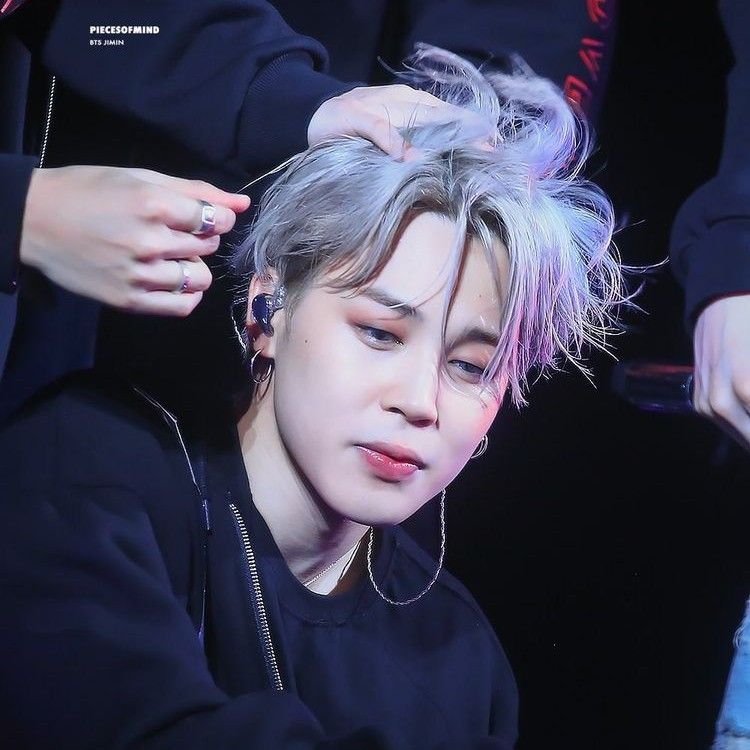 A moment captured by Jimin (BTS)'s fan