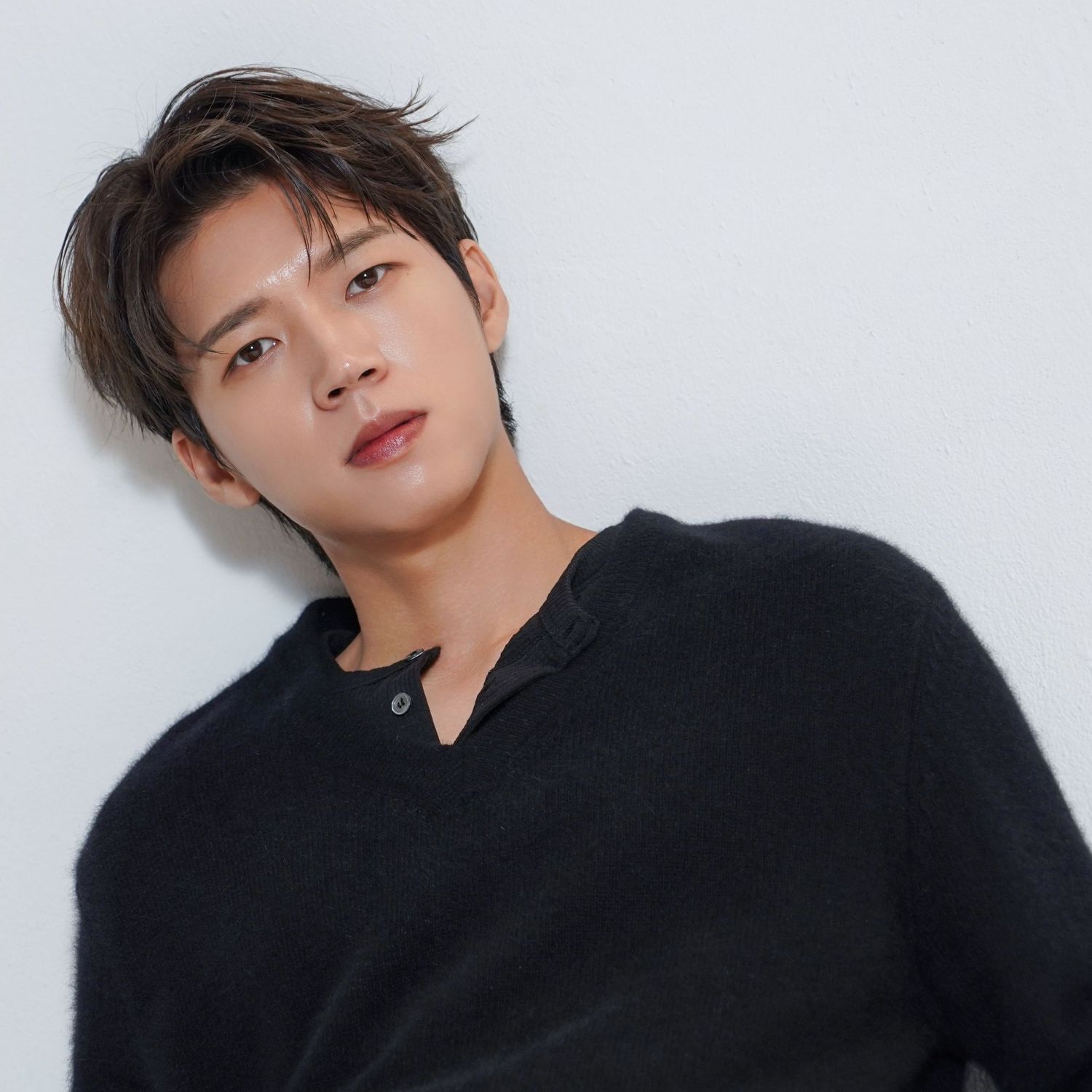 Recent activity shot of Woohyun (INFINITE)