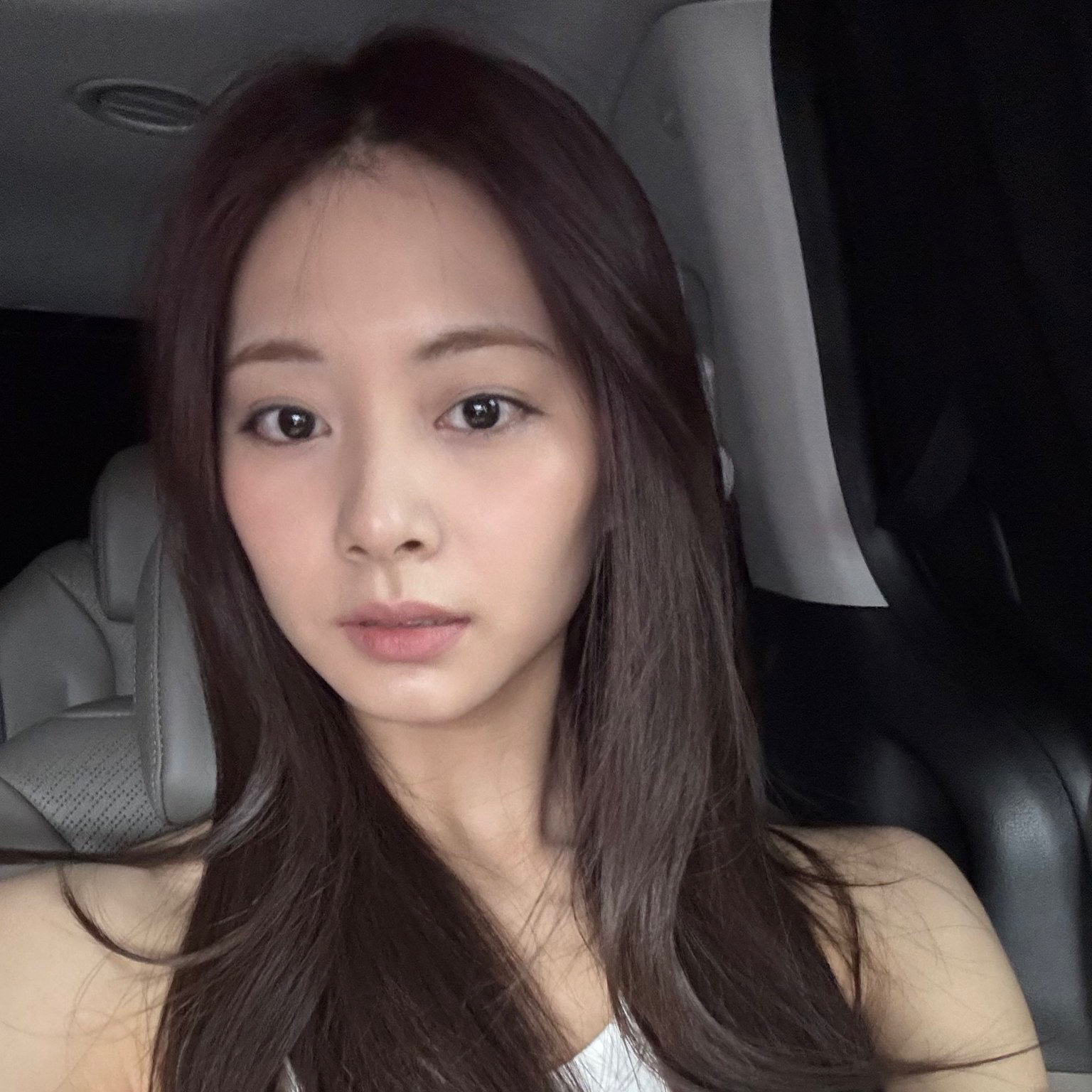 A moment captured by Tzuyu (TWICE)'s fan