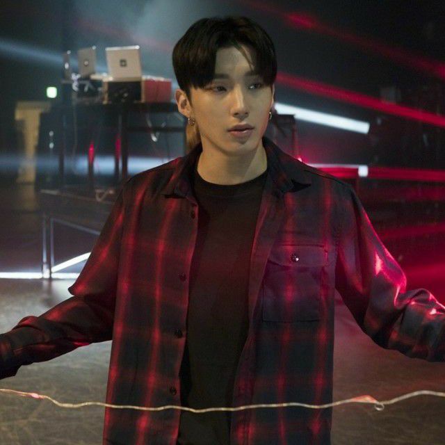 Behind-the-scenes cut of Jongup (B.A.P)