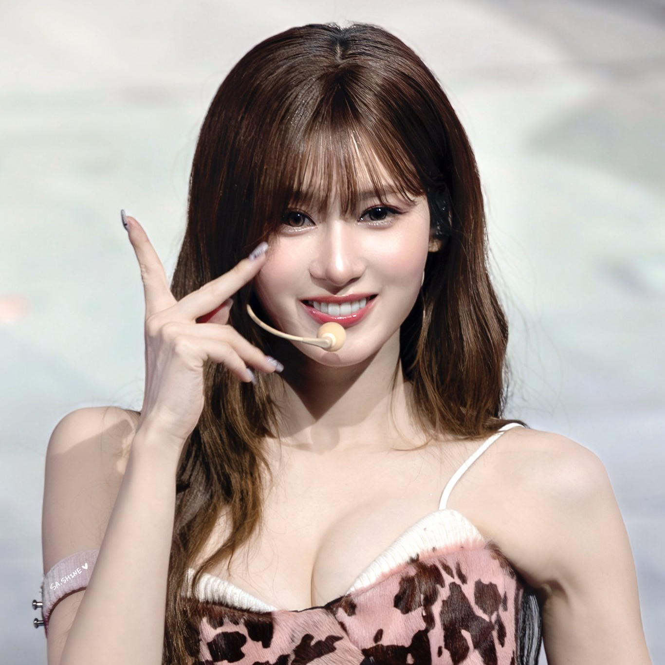 사나 (TWICE) 최근 활동샷