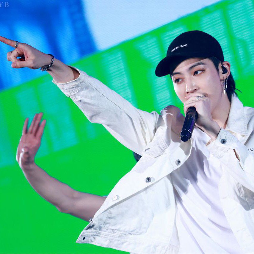 Foto terbaru JAY B (GOT7)