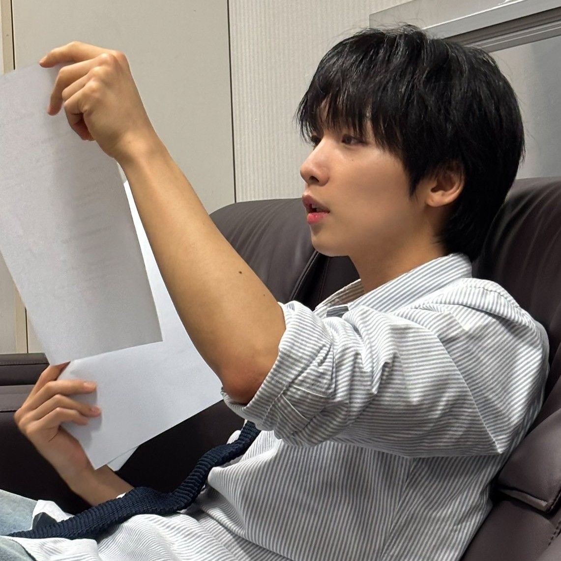 A moment captured by Jeong Sewoon's fan