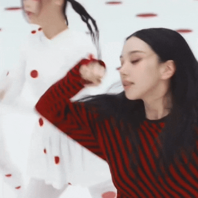 Recent activity shot of Chaeyoung (TWICE)