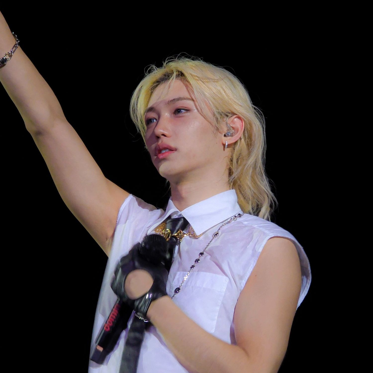 Latest photo of Felix (Stray Kids)
