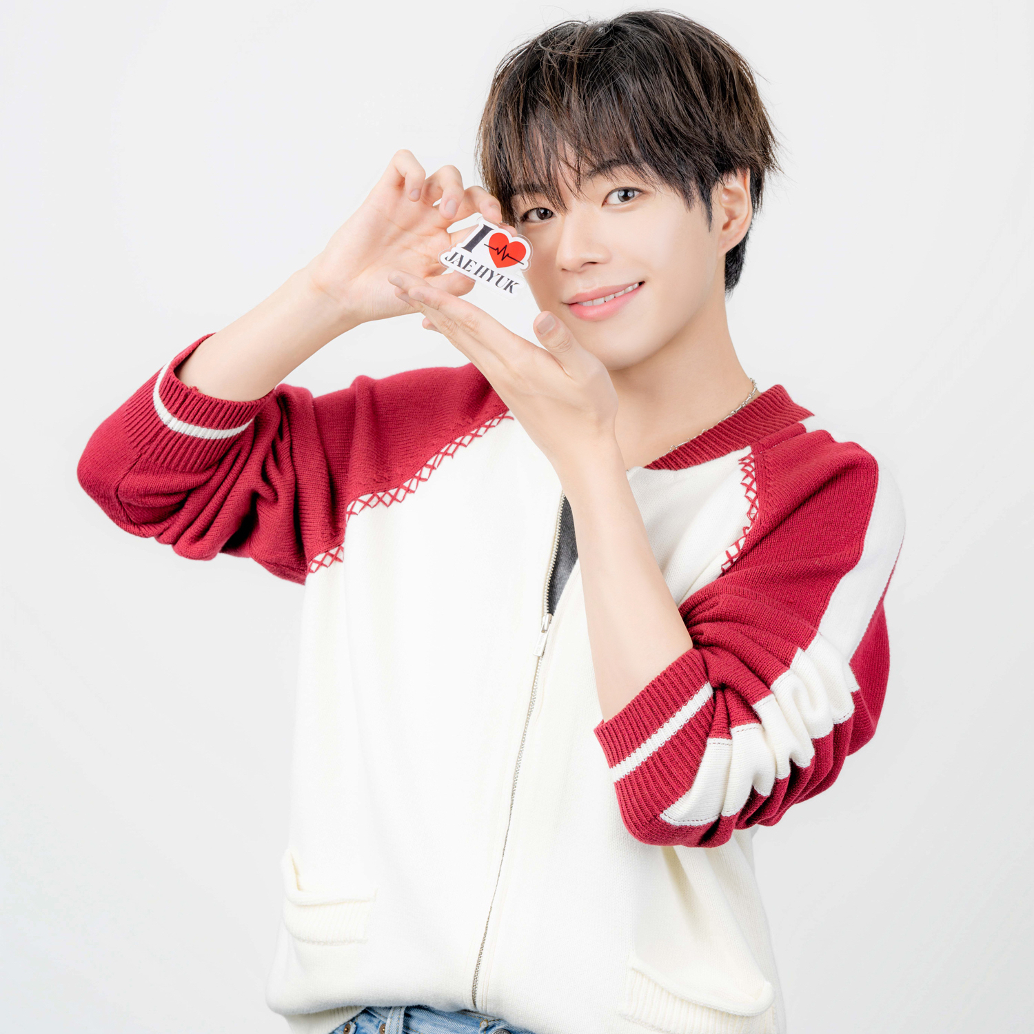Behind-the-scenes cut of Yoon Jaehyuk (TREASURE)