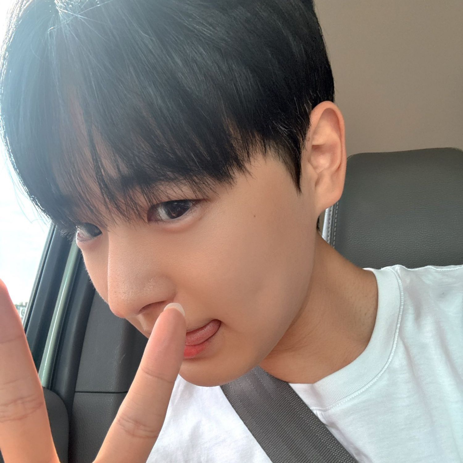 Recent activity shot of Choi Byungchan