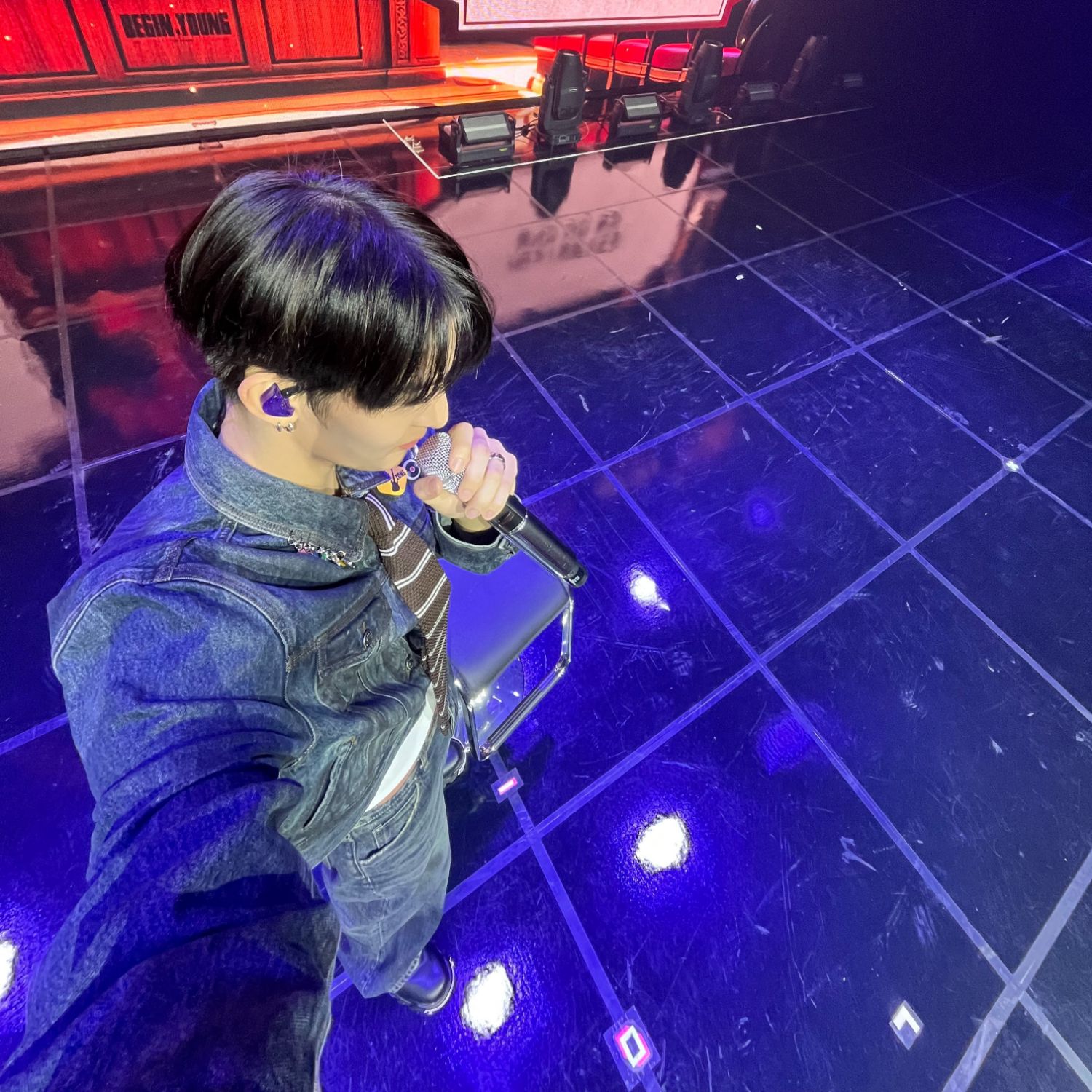 Recent activity shot of Bae Jinyoung