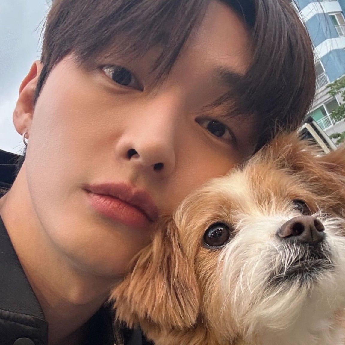 Recent activity shot of Yoon Jisung