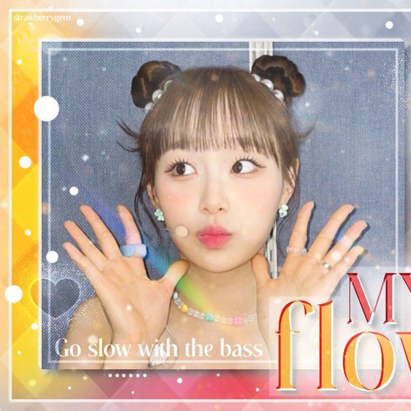 Signature photo of Chuu capturing their charm