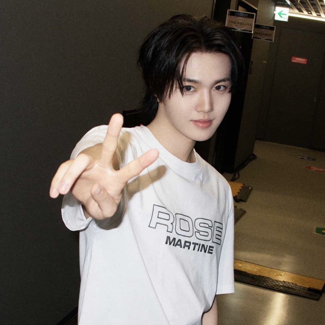 Behind-the-scenes cut of Doyoung (TREASURE)