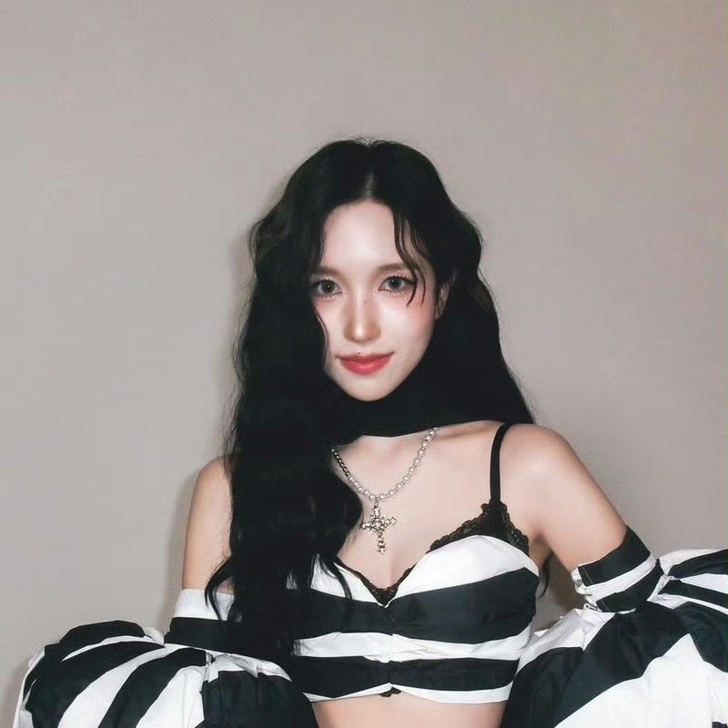 TWICE의 비하인드 컷