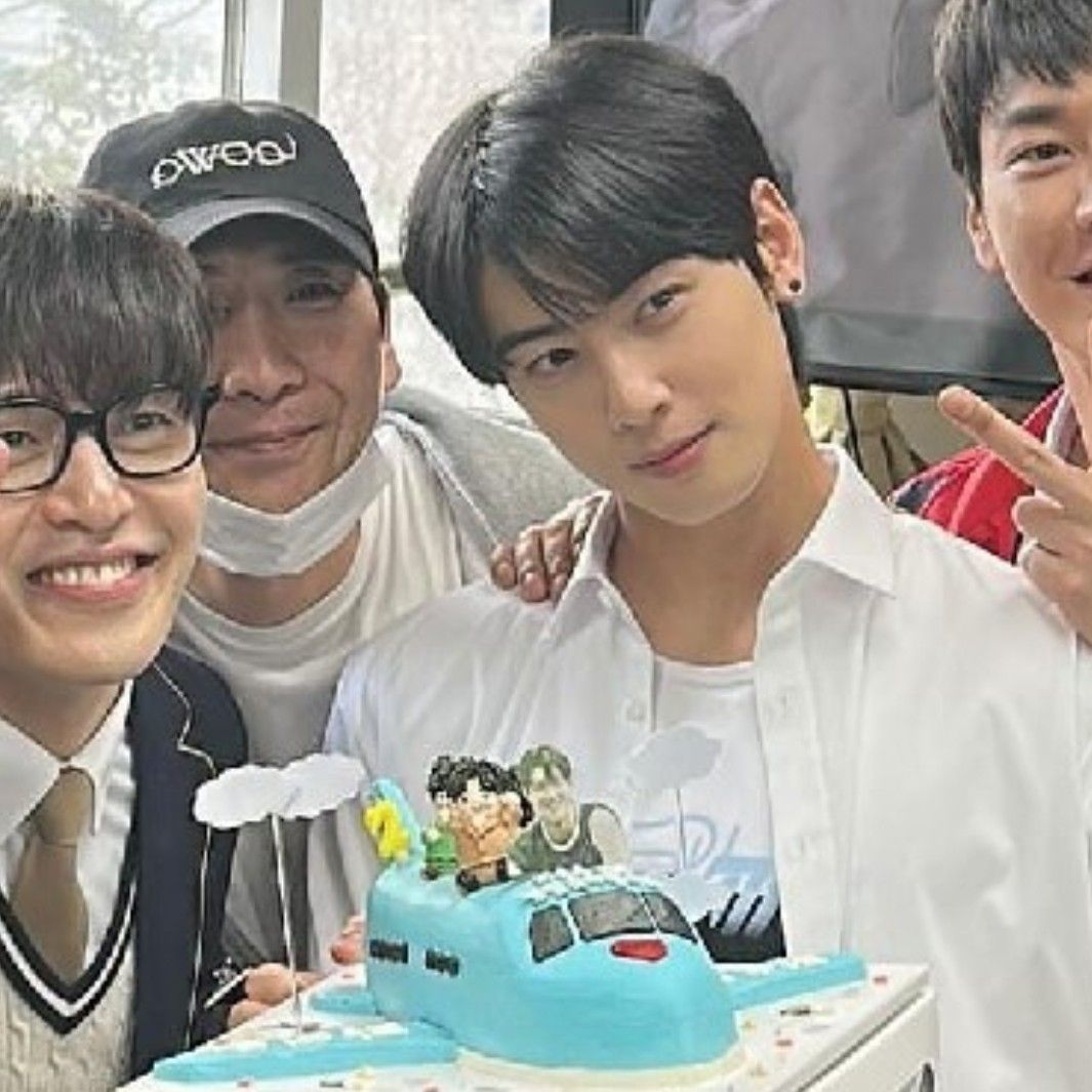 Latest photo of Eunwoo (ASTRO)