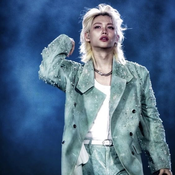 A moment captured by Felix (Stray Kids)'s fan