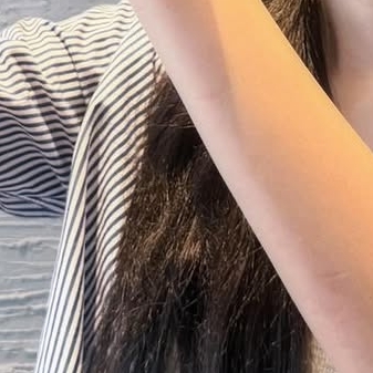 Behind-the-scenes cut of Kang Hyewon