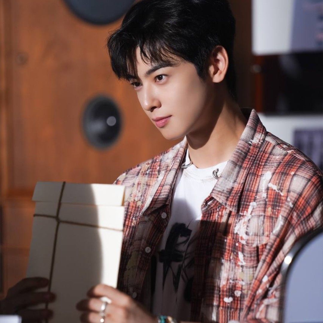 A moment captured by Eunwoo (ASTRO)'s fan