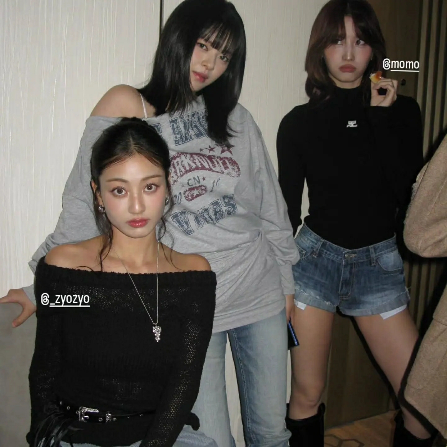 A moment captured by Momo (TWICE)'s fan