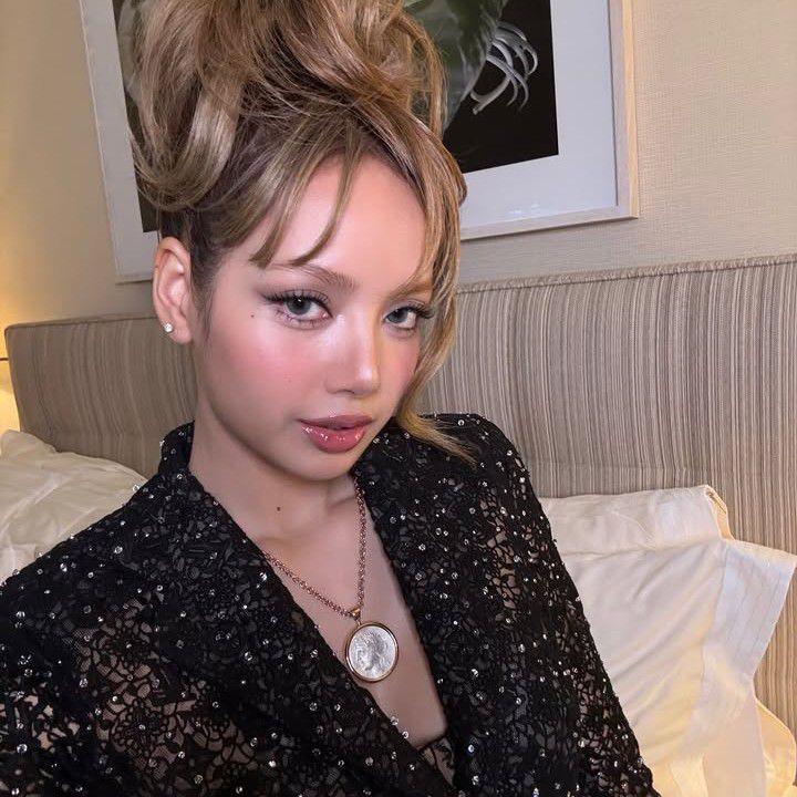 Lisa (BLACKPINK)的最新活動照片