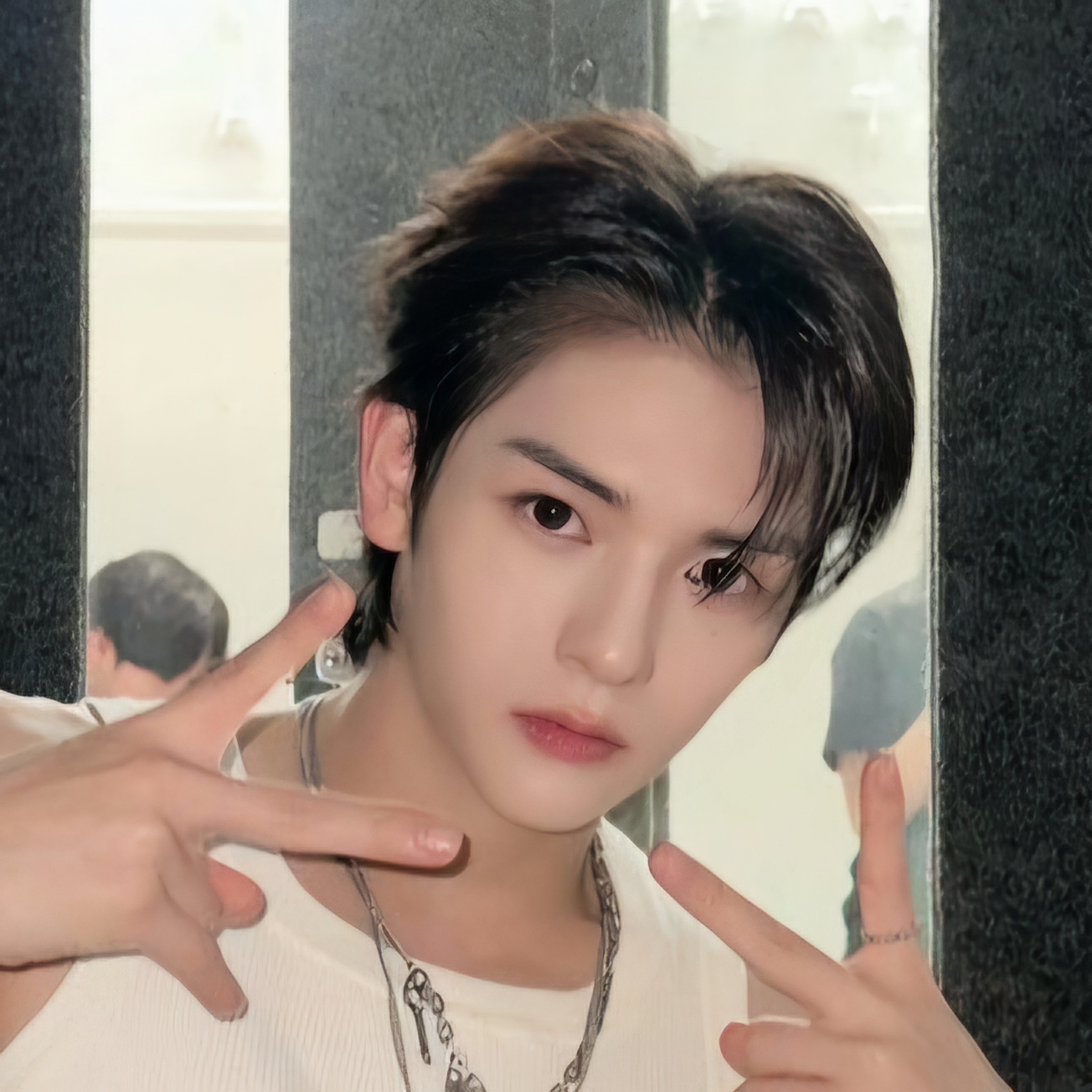 Latest photo of Sungyun (n.SSign)