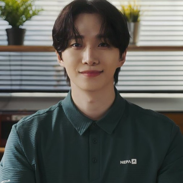 Behind-the-scenes cut of Junho (2PM)
