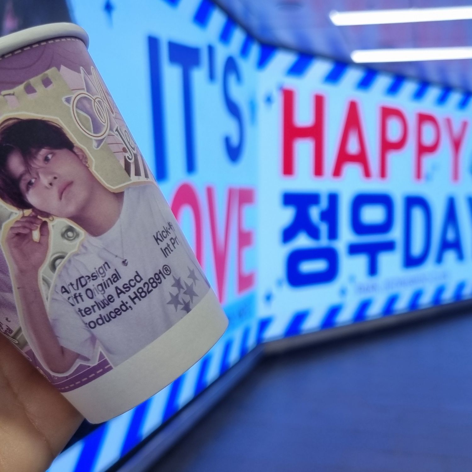 Behind-the-scenes cut of Park Jeongwoo (TREASURE)