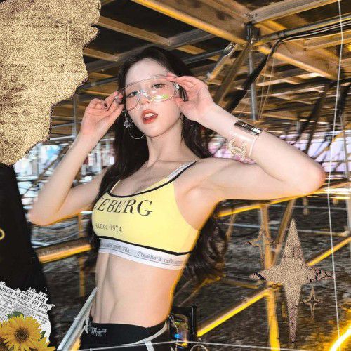 Recent activity shot of HeeJin (ARTMS)