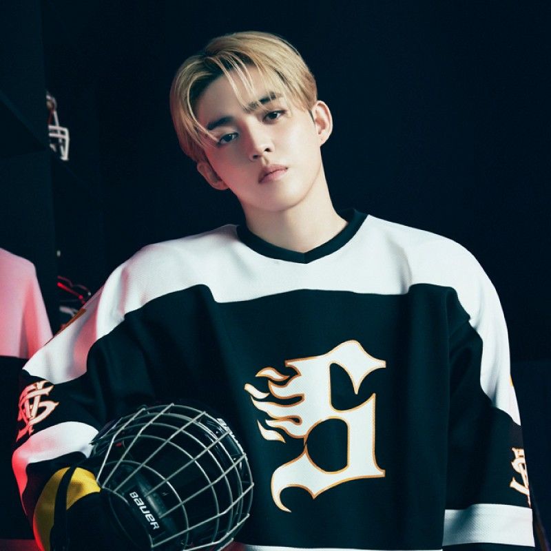 A moment captured by S.Coups (SEVENTEEN)'s fan
