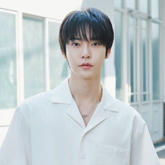 Latest photo of Doyoung (NCT 127)