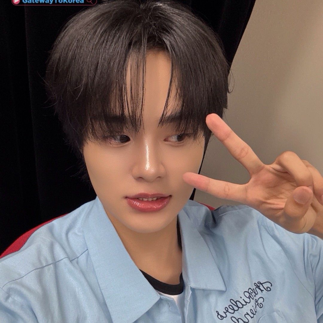 이대휘 (AB6IX) 최근 활동샷