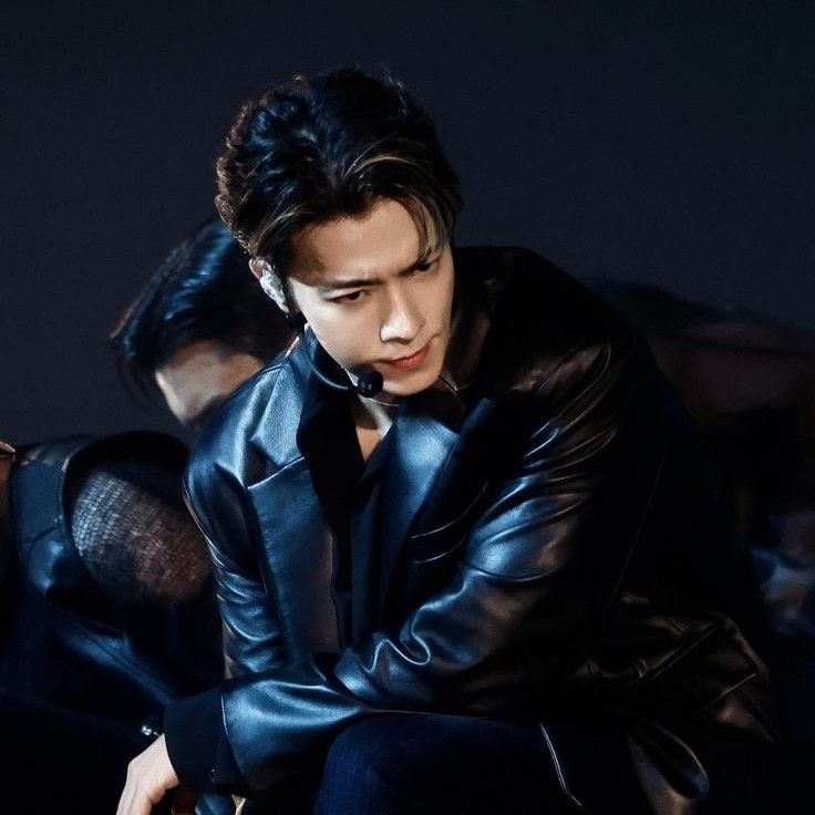 Momen yang diabadikan oleh penggemar Donghae (Super Junior)