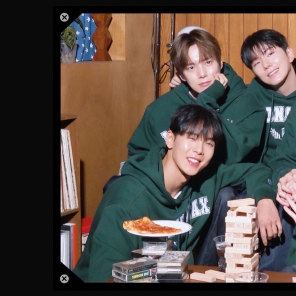 A moment captured by Minhyuk (MONSTA X)'s fan