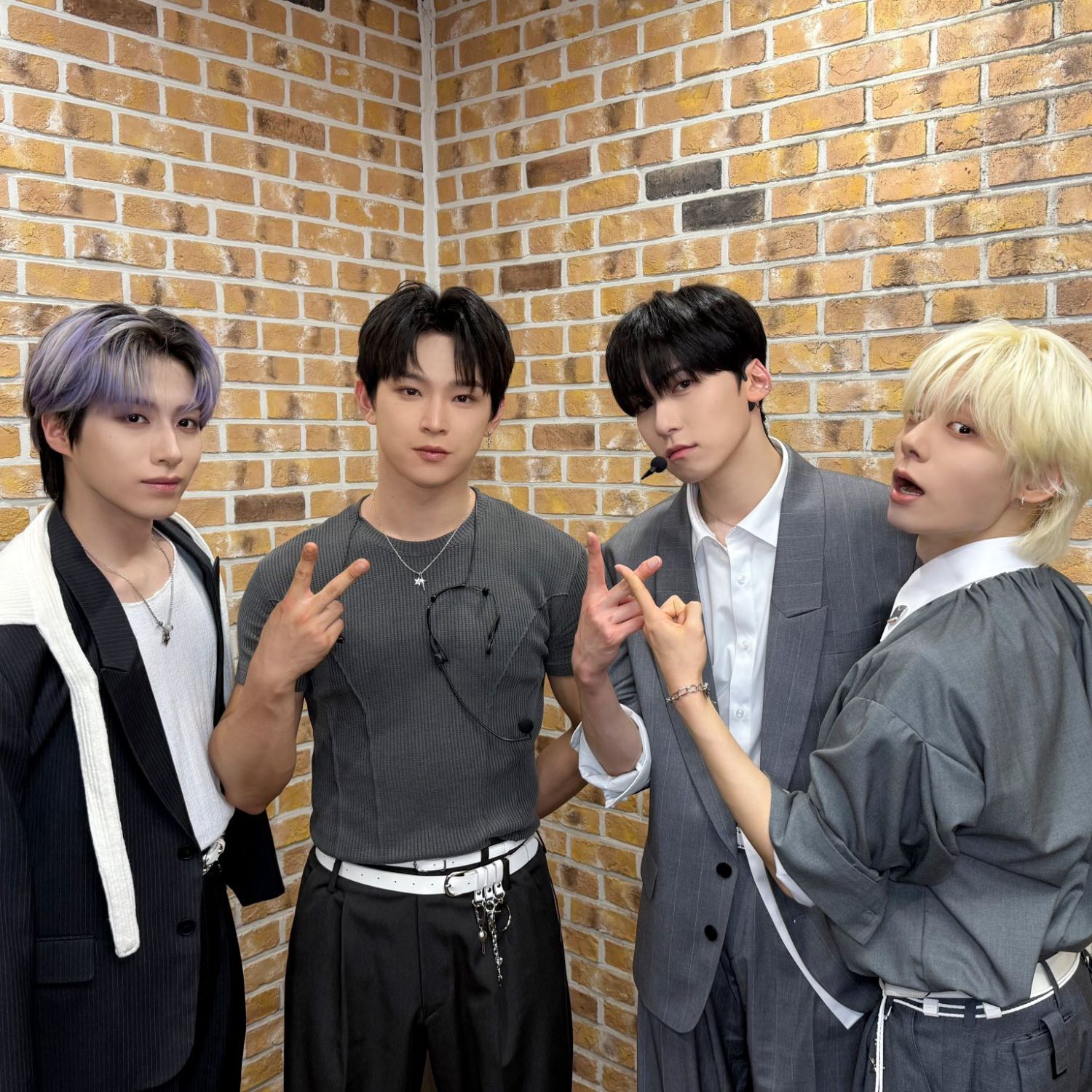 Latest photo of LEE DO (ONEUS)
