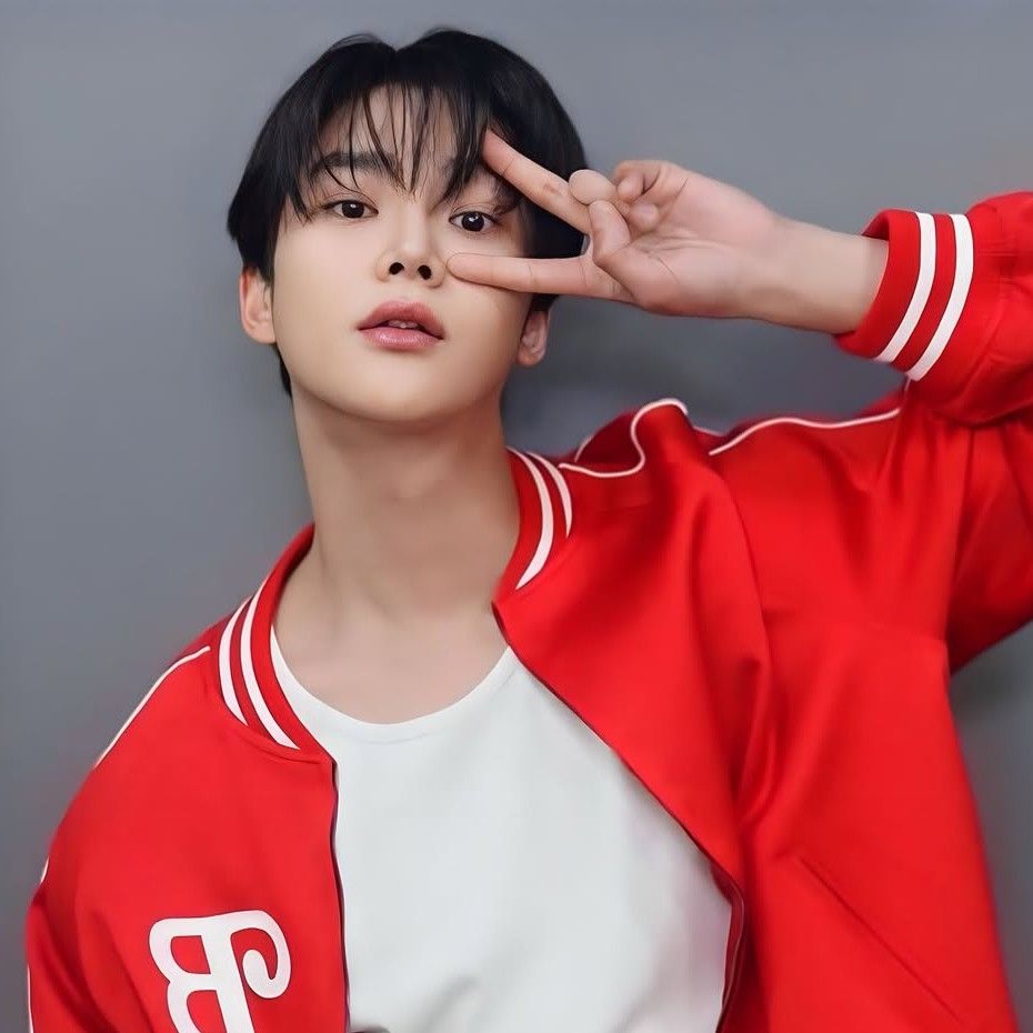 Recent activity shot of Rowoon