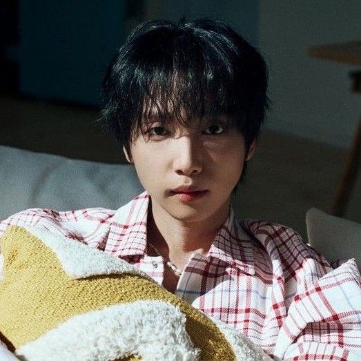 A moment captured by Jeong Sewoon's fan