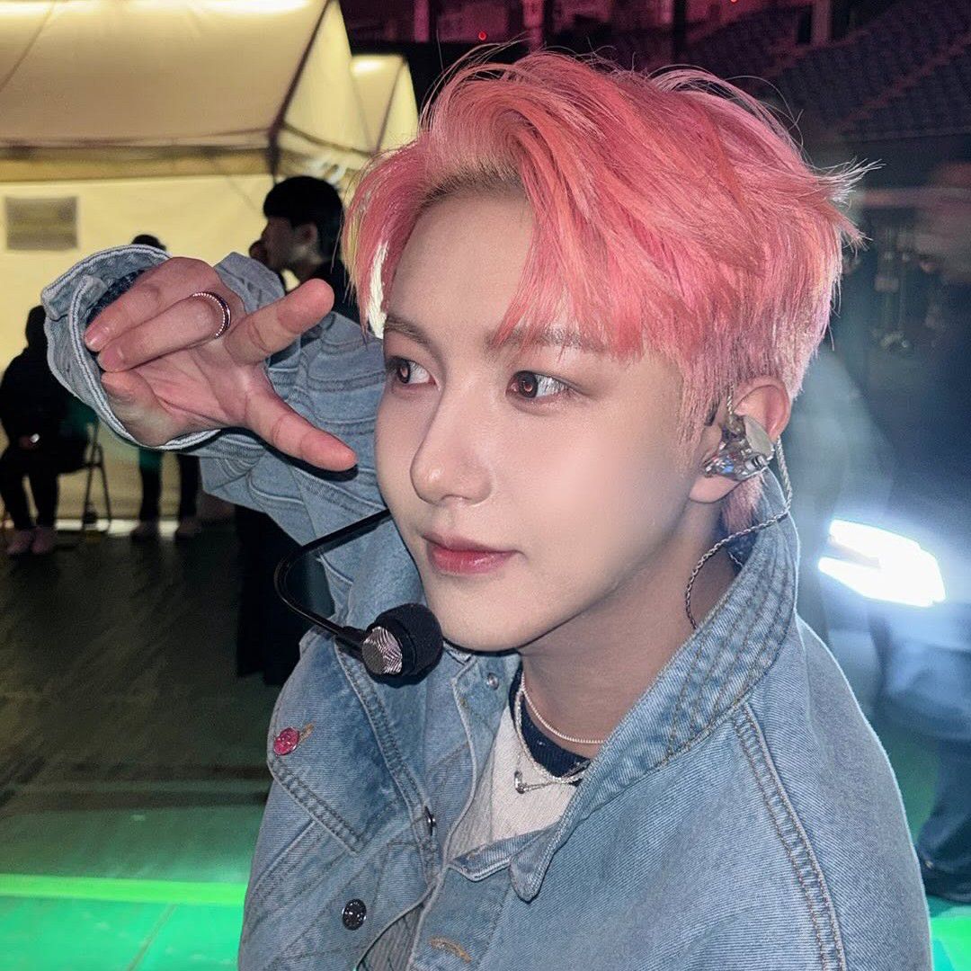 Recent activity shot of Renjun (NCT DREAM)