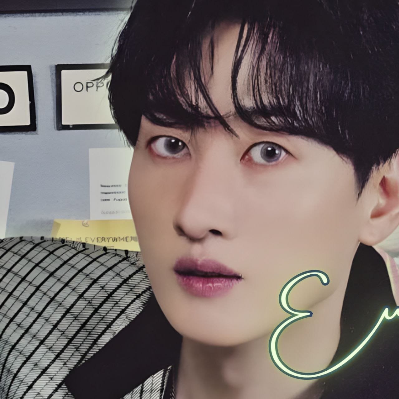 Latest photo of Eunhyuk (Super Junior)