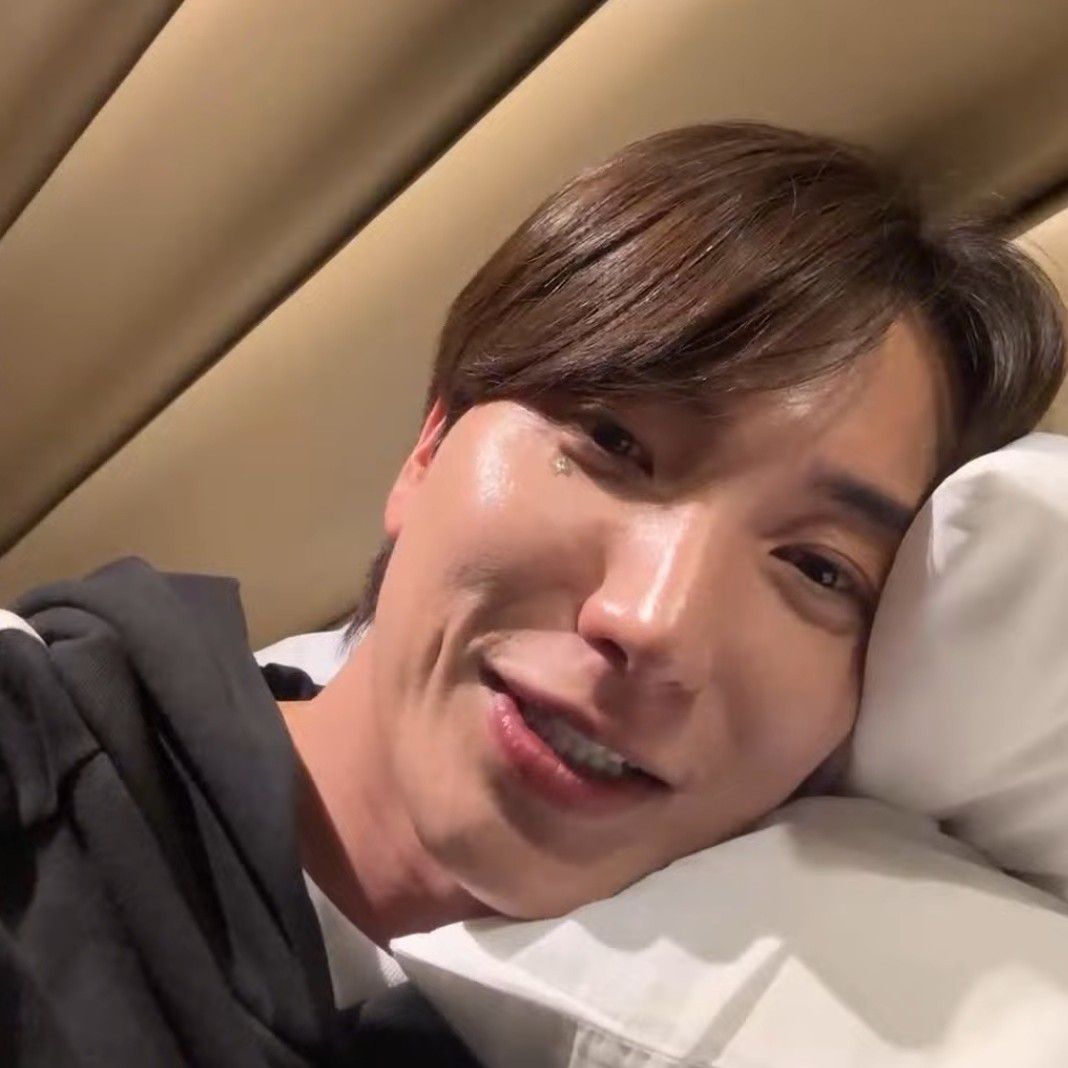 Recent activity shot of Leeteuk (Super Junior)