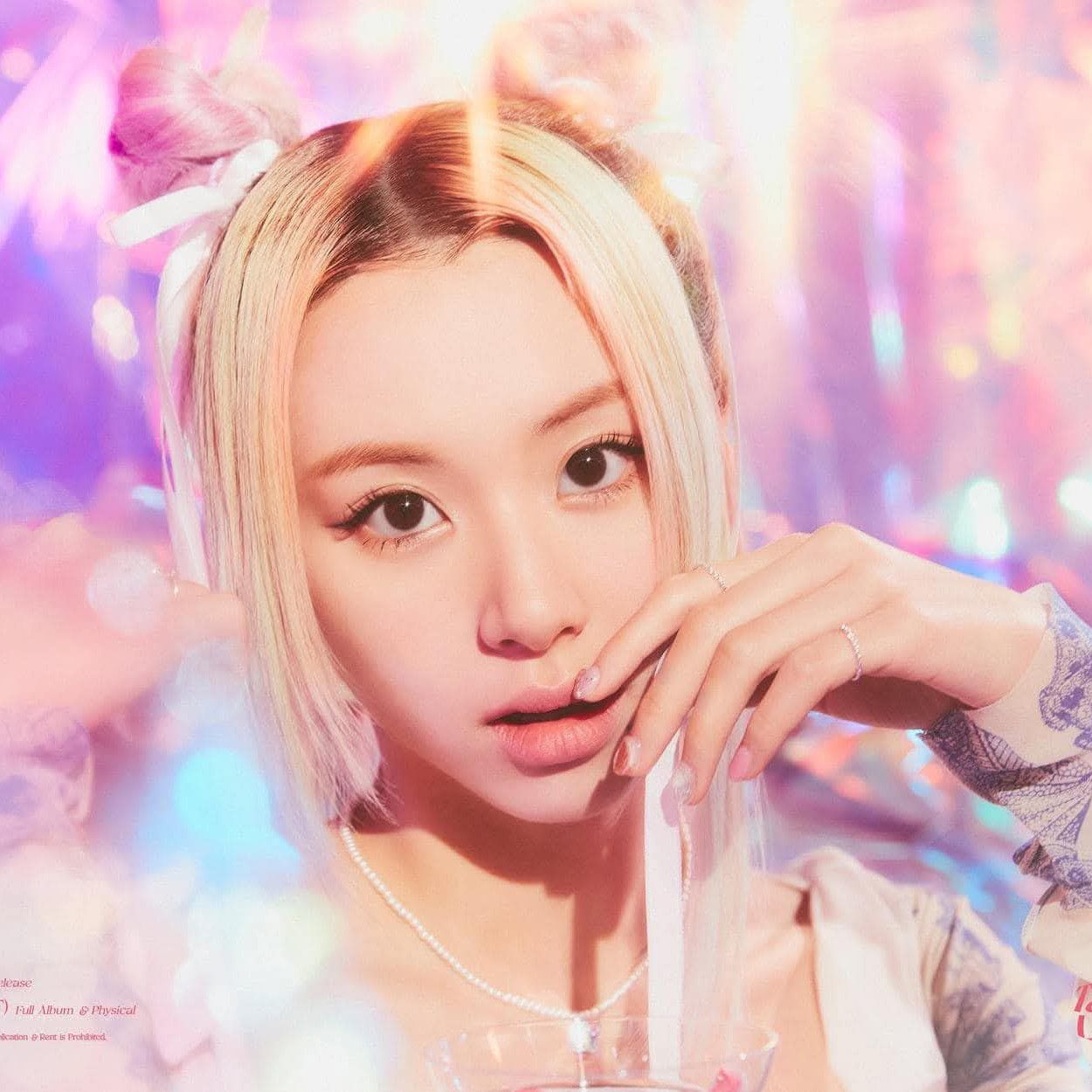 Latest photo of TWICE