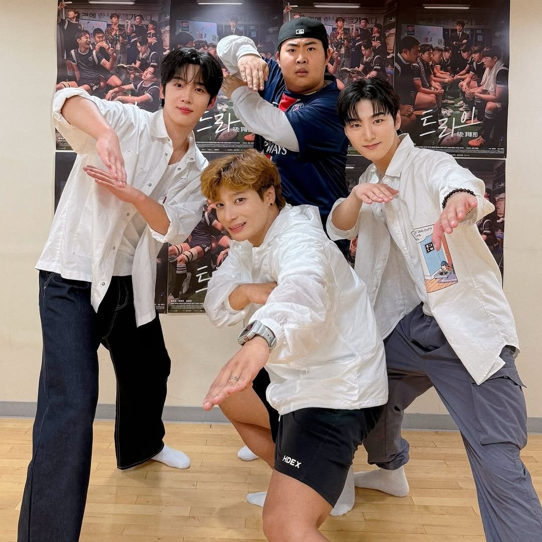 Foto aktivitas terbaru Kim Yohan (WEi)