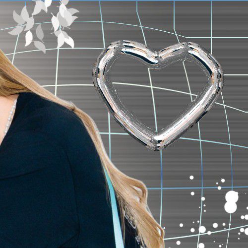 Behind-the-scenes cut of Mayuka (NiziU)