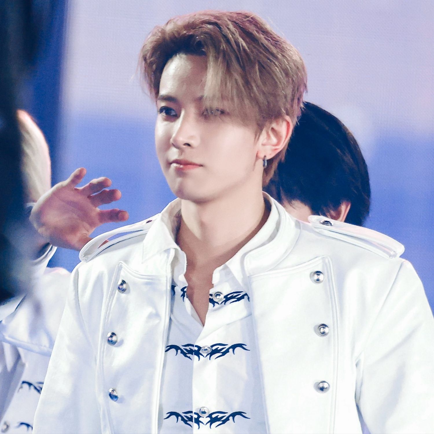 Recent activity shot of Heeseung (ENHYPEN)