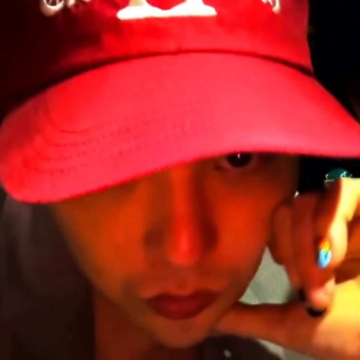Behind-the-scenes cut of G-DRAGON (BIGBANG)