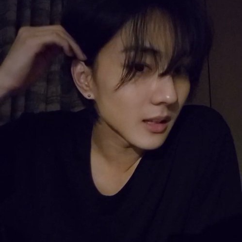 Momen yang diabadikan oleh penggemar Jungwon (ENHYPEN)