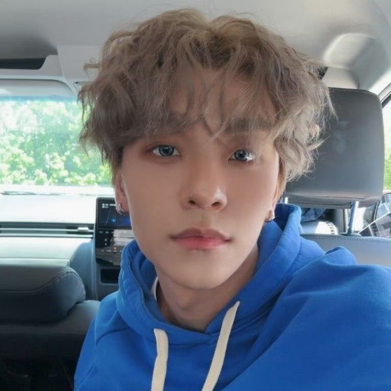 Behind-the-scenes cut of He Xinlong (BOY STORY)