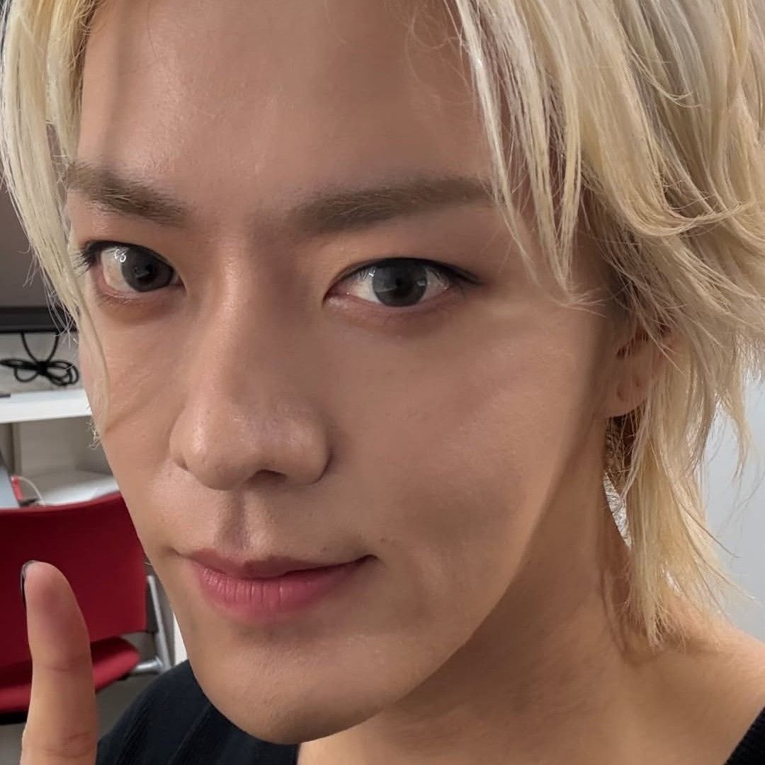 A moment captured by Yuta (NCT 127)'s fan